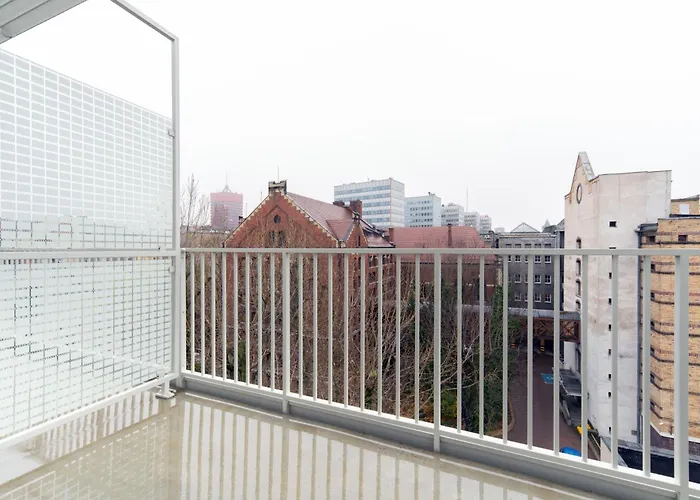 Cityview Plac Wolnosci 6 In The Center Of Old Town Апартаменты