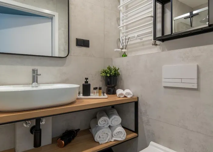 Апартаменты Cityview Plac Wolnosci 6 In The Center Of Old Town Познань